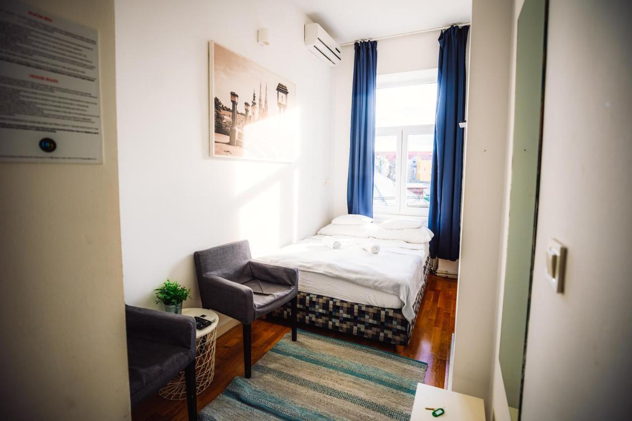 Dta Hebrangova Apartment Загреб Екстериор снимка