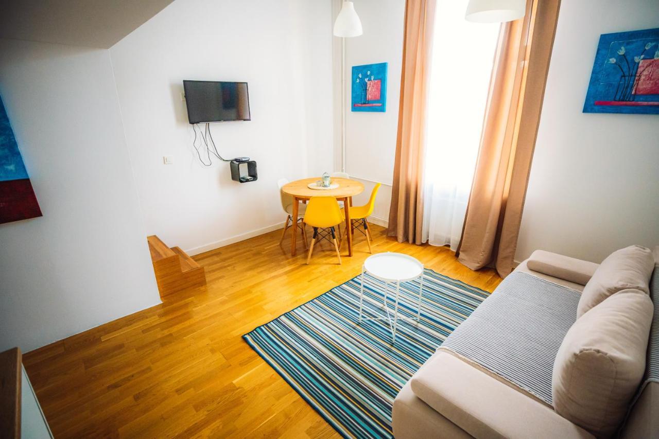 Dta Hebrangova Apartment Загреб Екстериор снимка