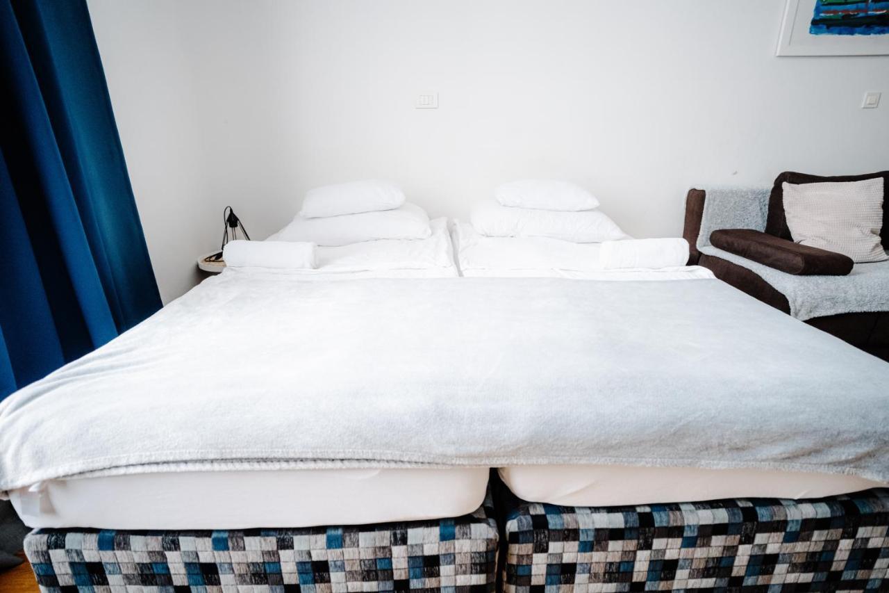 Dta Hebrangova Apartment Загреб Екстериор снимка