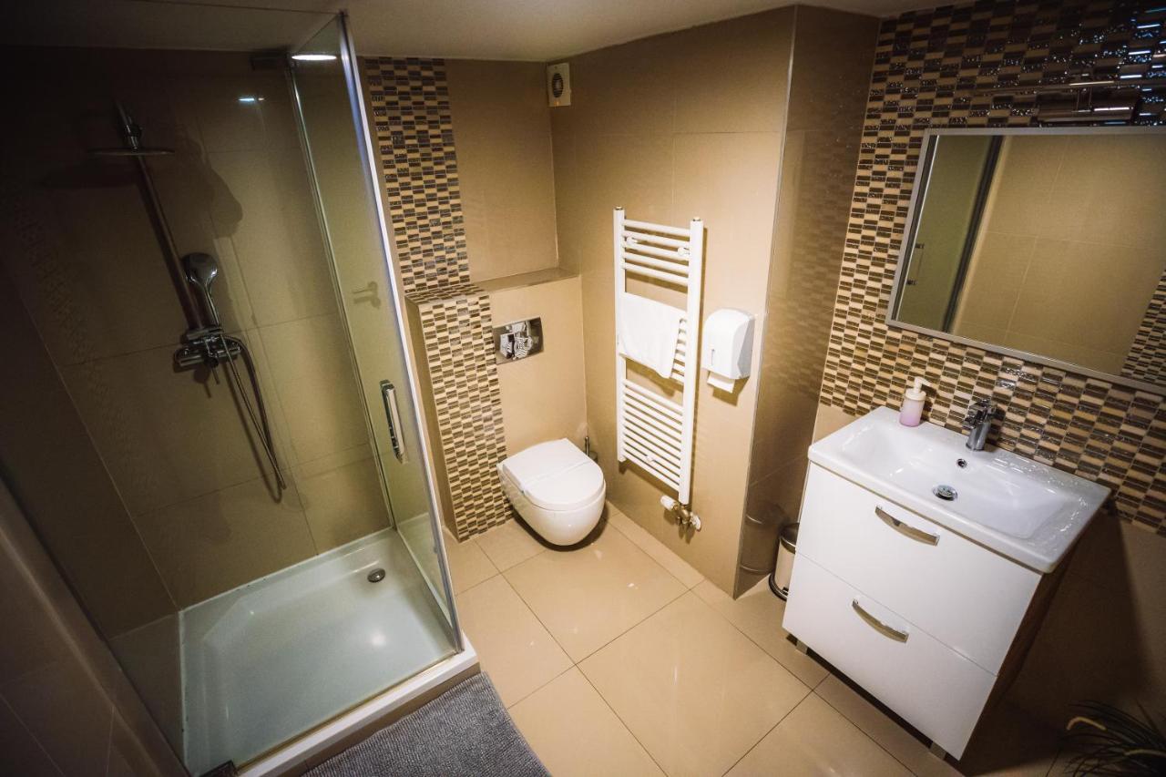 Dta Hebrangova Apartment Загреб Екстериор снимка