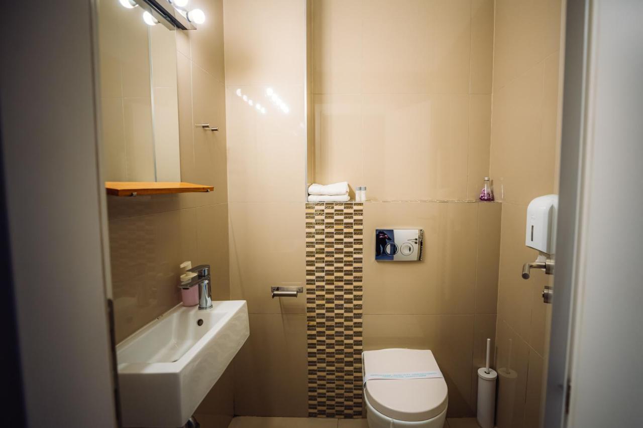 Dta Hebrangova Apartment Загреб Екстериор снимка