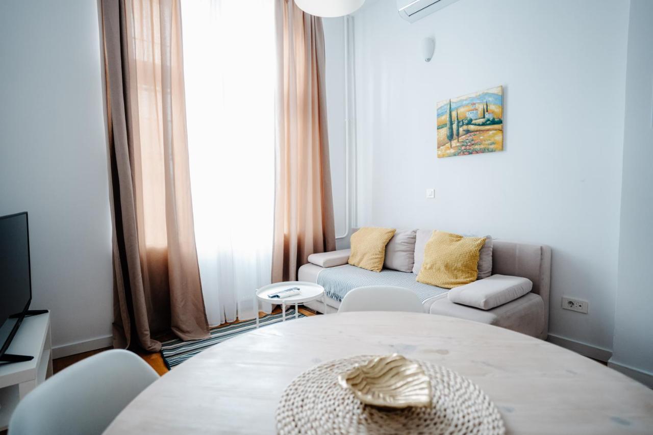 Dta Hebrangova Apartment Загреб Екстериор снимка